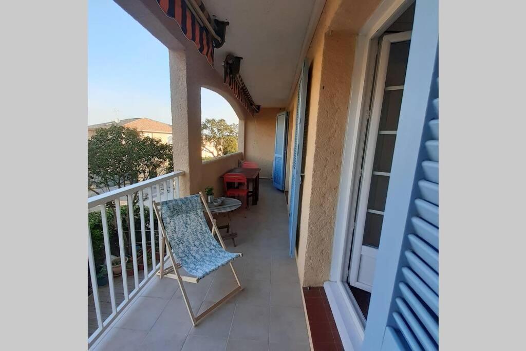 Appartement T2 A La Croix Valmer Piscine Et Tennis Exterior foto